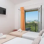 Villa Sorelle With A Swimming Pool