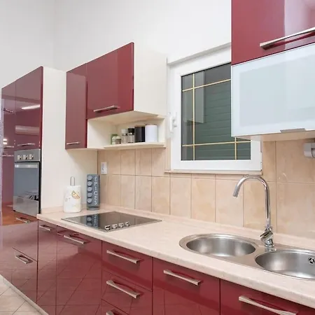 Sorelle With A Swimming Pool Villa